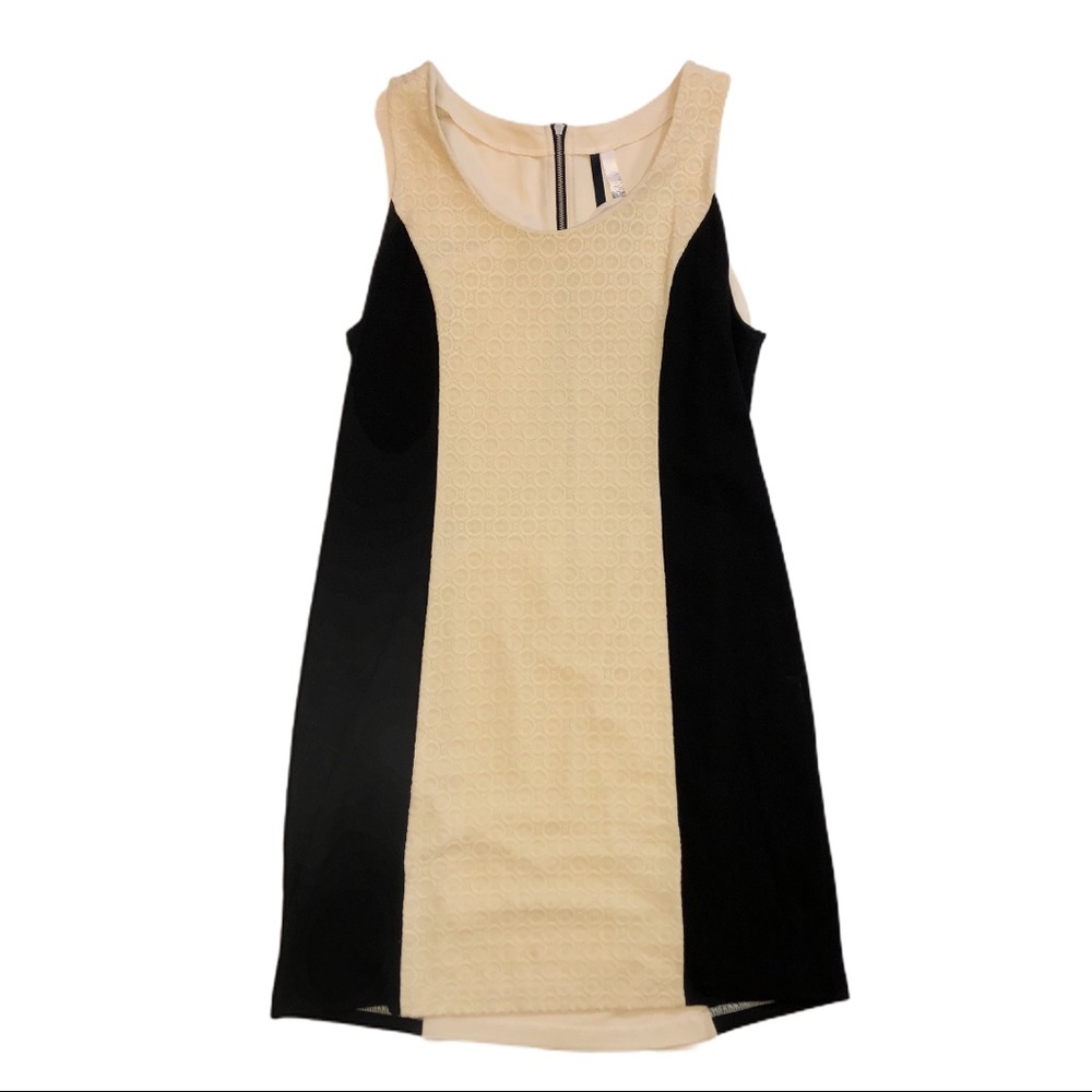 Kensie Black & Cream Dress Size: L